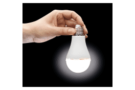 LED Крушка с вградена батерия A60 E27 220V-240V AC 200° 6W 4200K SMD 2835